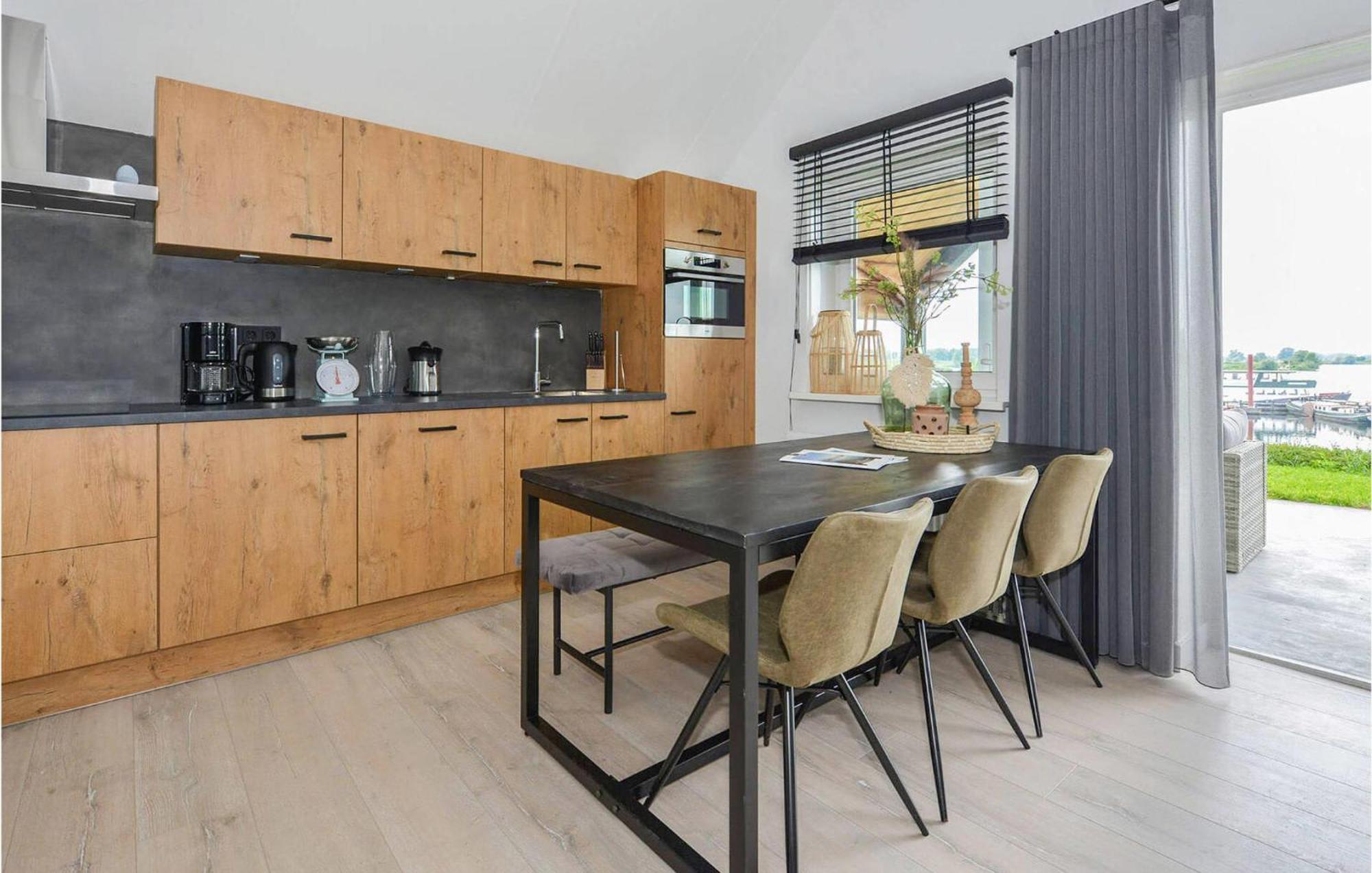 3 Bedroom Gorgeous Home In Kerkdriel Εξωτερικό φωτογραφία